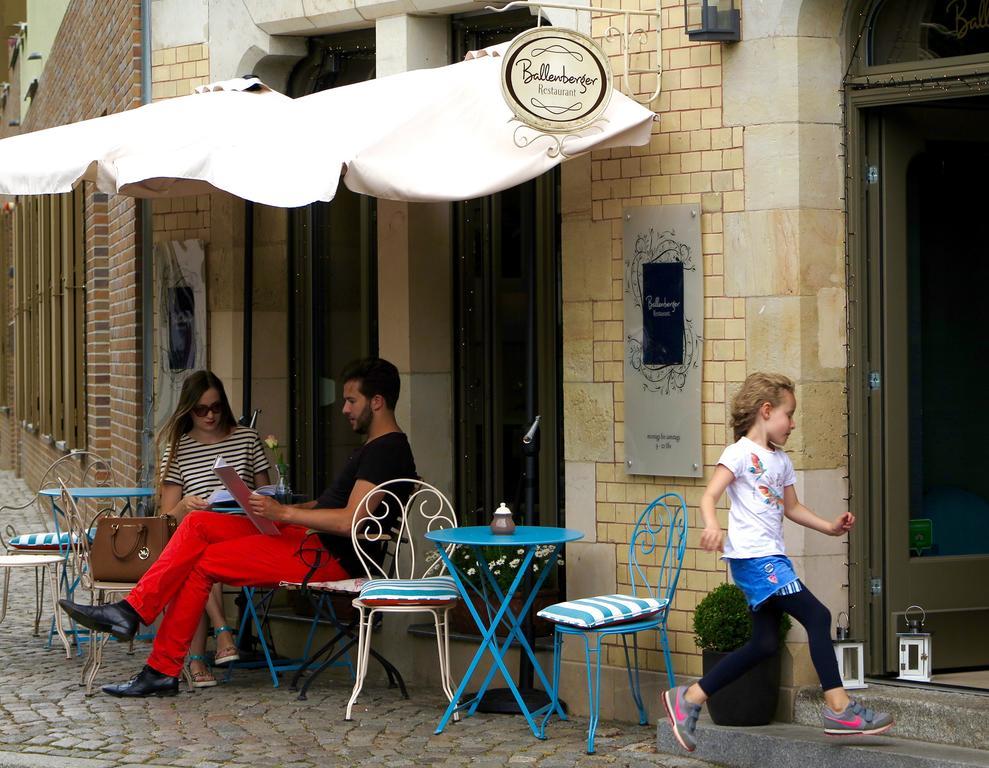 Schottennester Schlafen An Der Kraemerbruecke Erfurt Dış mekan fotoğraf